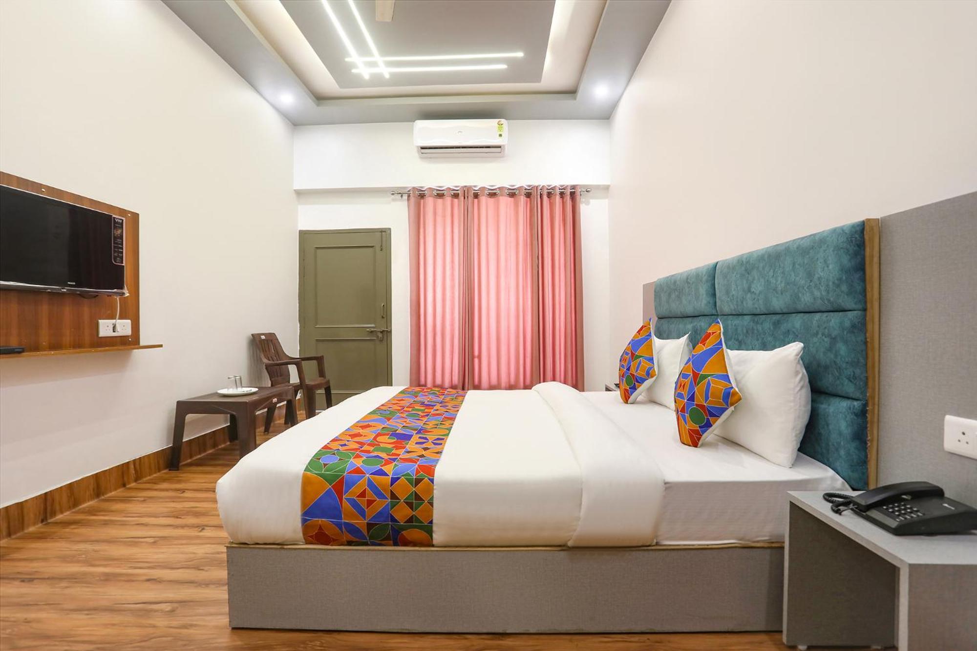 Fabhotel Villa The Suites Аллахабад Екстер'єр фото